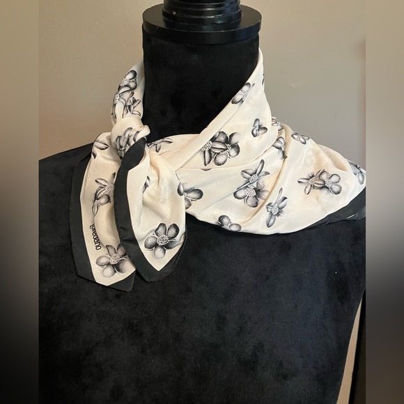 loredano Accessories - LOREDANO Women's Vintage Scarf Neckerchief 100% Silk Floral 20x21